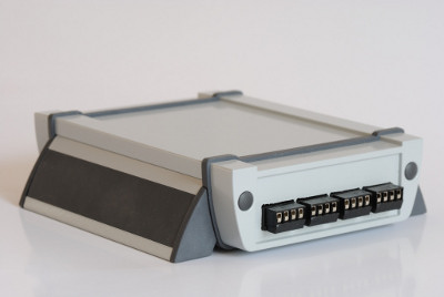 NMEA Multiplexer mit SeaTalk Schnittstelle und USB